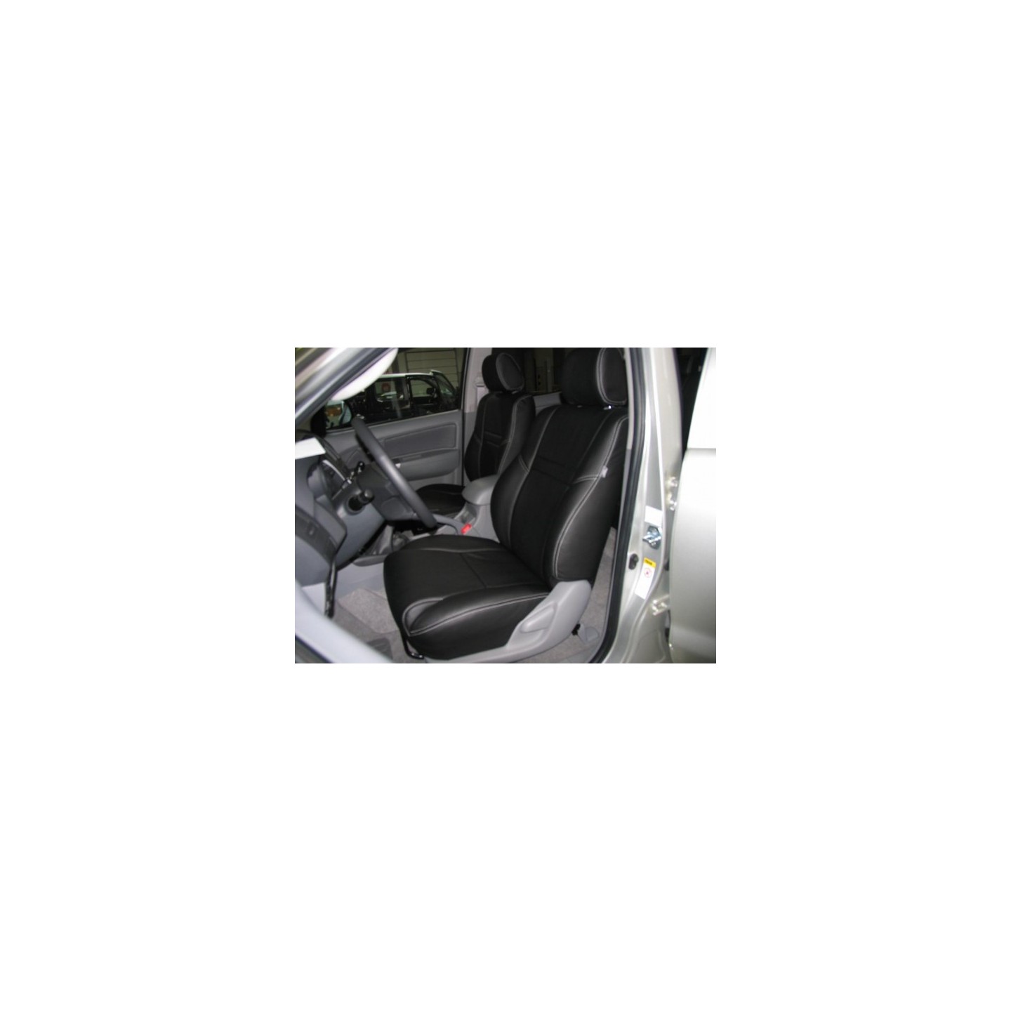 Housses Sièges Avant NGANOH Pour Toyota Hilux AN120/AN130 2015-2024 - Rouge