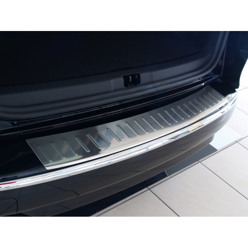 Protection de seuil de coffre en acier pour Renault Zoe I Hayon (5 portes)  - (2012-2019) - Croni - argent (mat) Argent (mat)