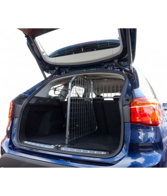 Grille Division Coffre BMW X1 2015 2022 - Access Utilitaire - Vente en ligne d'accessoires auto et Véhicules Utilitaires