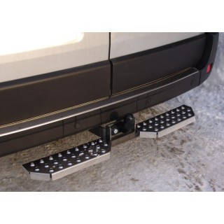 Marche Pieds ARRIERE IVECO DAILY 2006 AUJOURD'HUI INOX 1200mm - Access Auto 4x4