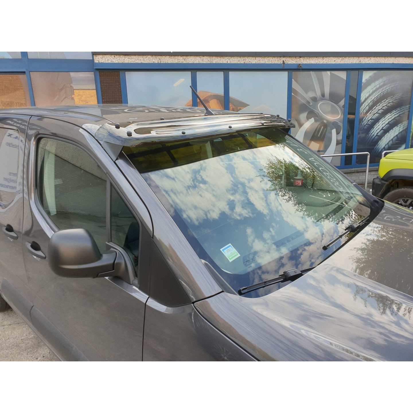 KARYLAX Protection Écran Verre Flexible Citroën Berlingo 2021 – 8 Pouces Infotainment, 100% Transparent