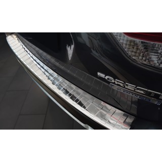 SEUIL DE COFFRE SUBARU FORESTER 2018 2024 INOX POLI