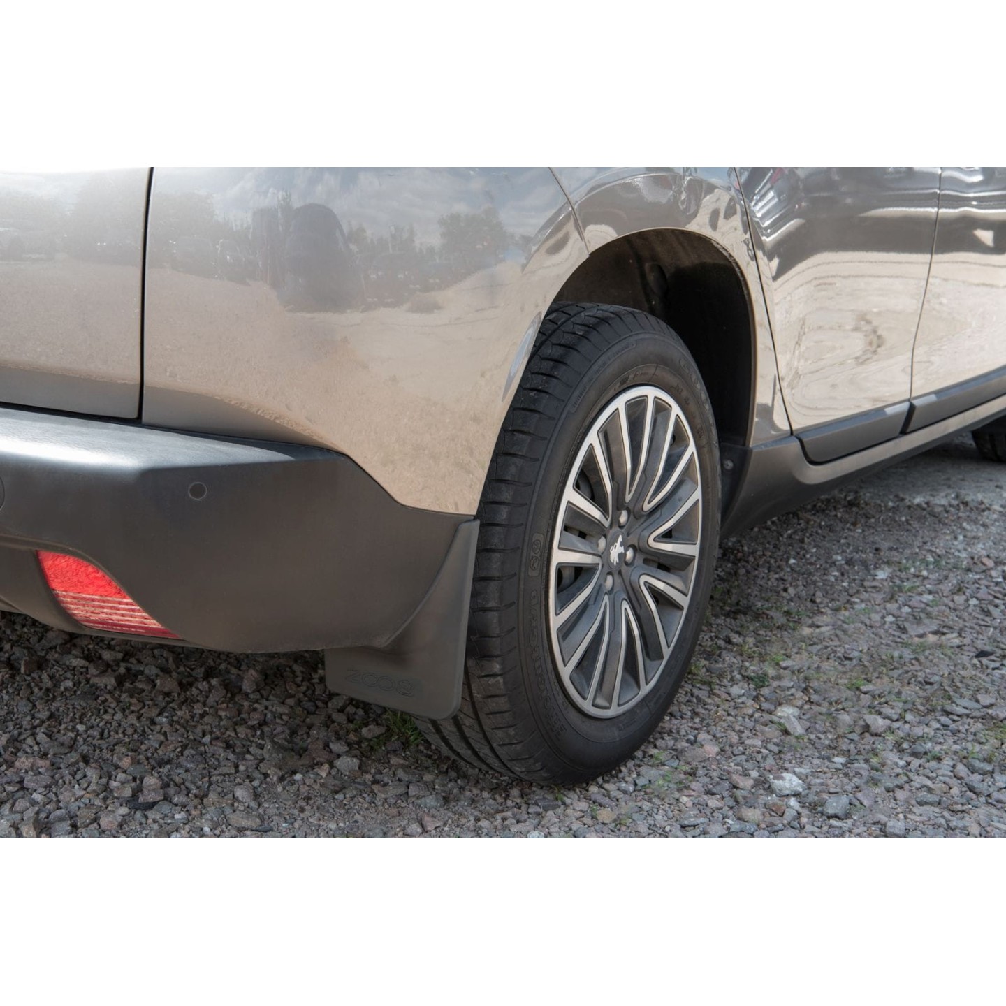 Kit De 4 Bavettes Pare-boue Pour Peugeot 208 (2012-2025) - Noir, En Gomme, Fixation Boulonnée