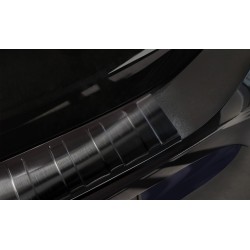 SEUIL DE COFFRE TOYOTA AYGO X 2022 AUJOURD'HUI INOX NOIR - Access Utilitaire - Vente en ligne d'accessoires auto et Véhicules Utilitaires