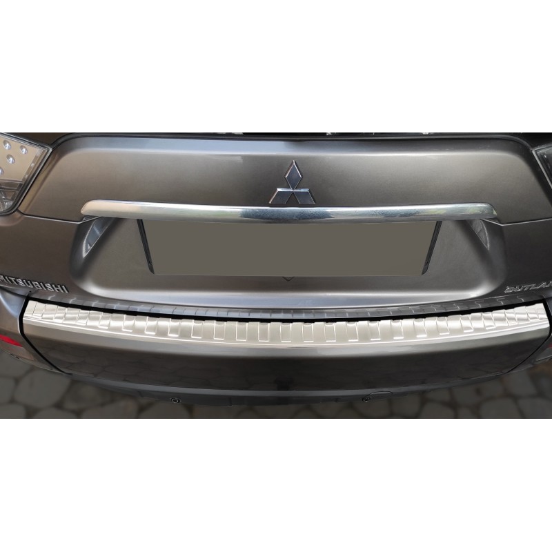 4 Pièces Seuil De Porte Acier Inoxydable Anti-Rayures Pour Mitsubishi Outlander Samurai 2013-2019 – Protection Pédale Bienvenue Avec Logo