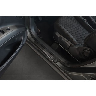 seuil-de-porte-toyota-aygo-x-2022-aujourd-hui-inox-noir-4-pieces