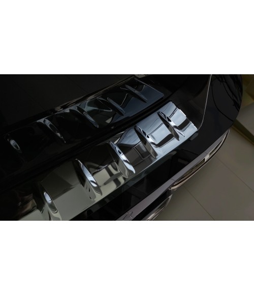SEUIL DE COFFRE BMW SERIE 7 LIMOUSINE PACK M 2023 AUJOURD'HUI INOX NOIR