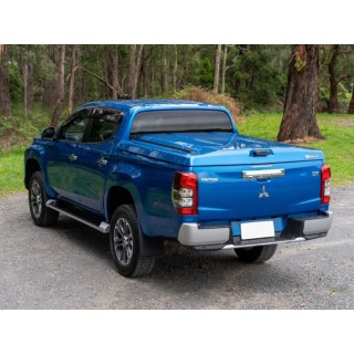COUVRE BENNE MITSUBISHI L200 2015 AUJOURD'HUI TONNEAU COVER RIGIDE PROFORM DOUBLE CABINE pret à peindre roll bar d'origine