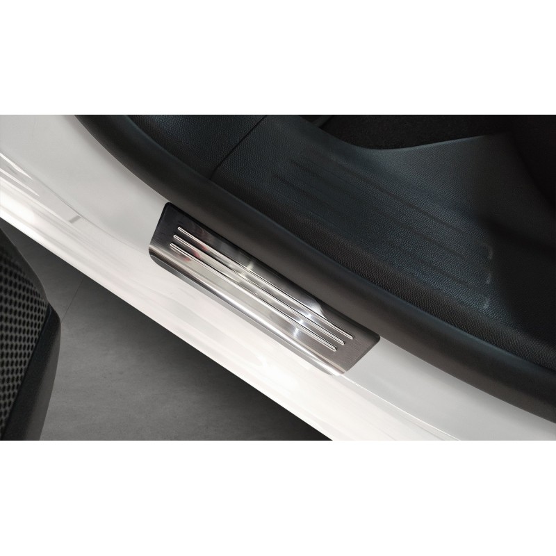 Protections Seuils De Porte Opel Insignia - 4 Pièces En Fibre Carbone Autocollantes (set Complet)
