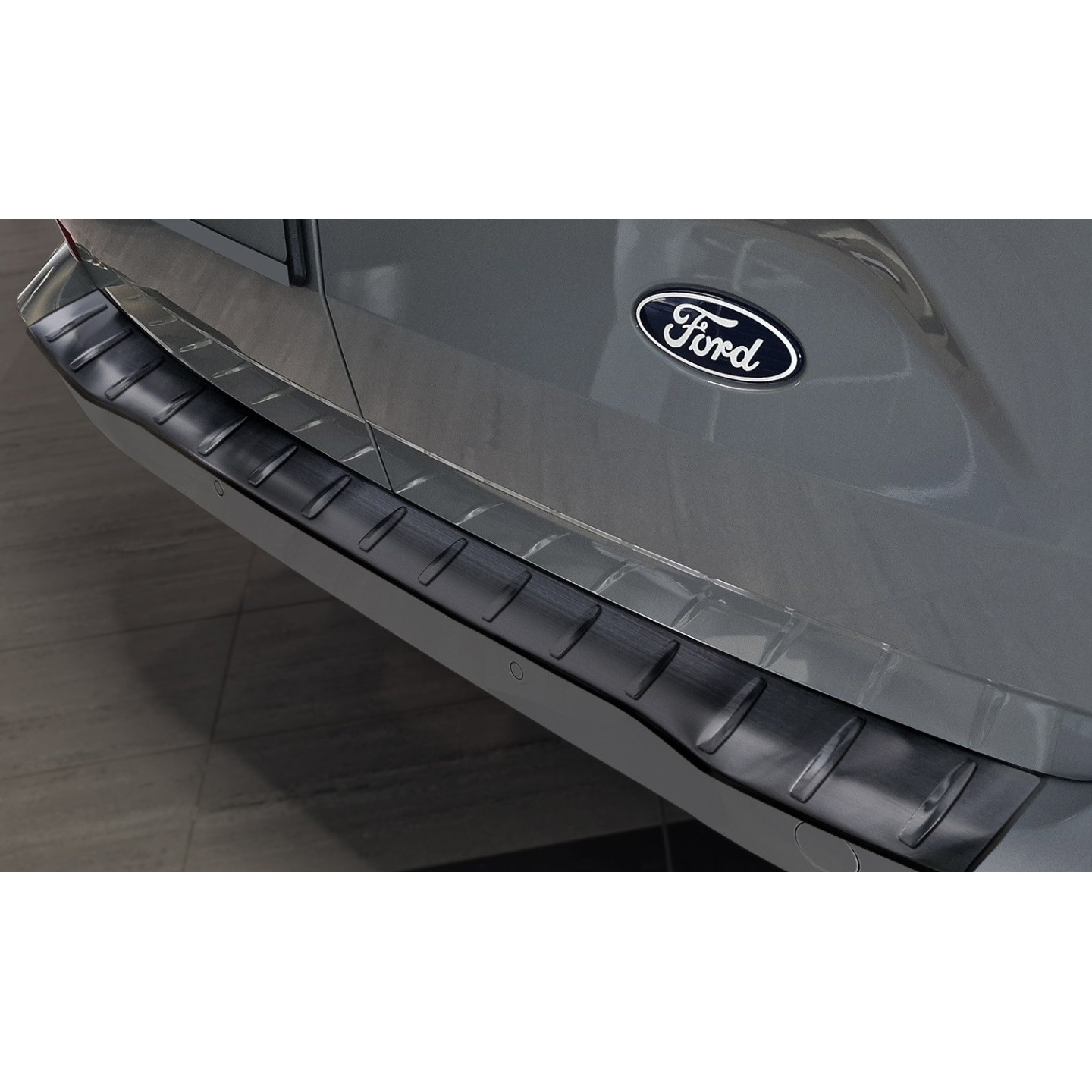 Protection Seuil De Coffre Arrière En Inox Chromé - Pour Ford Transit Custom 2014-2022 - Antidérapante