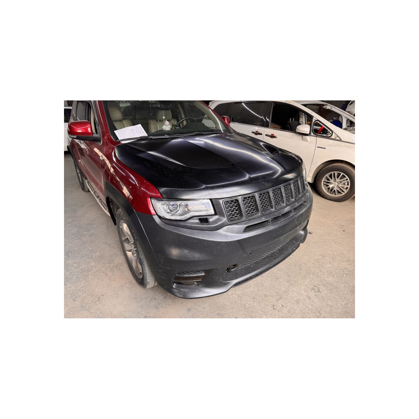 Pare-choc Avant Pour Jeep Grand Cherokee 1 Phase 2 Diesel 2.7 CRD - Occasion Bon état