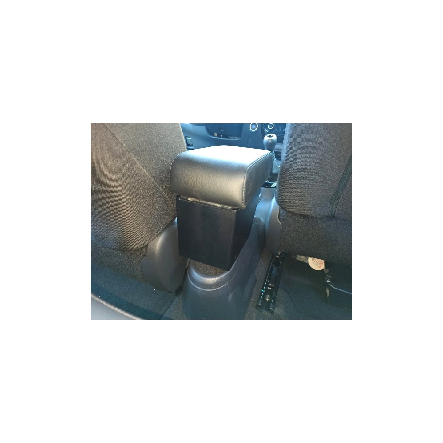 Bracciolo Centrale Per Toyota Aygo X 2022-2024 – Con Porta USB, Vani E Copertura Scorrevole (stile Fibra Di Carbonio)