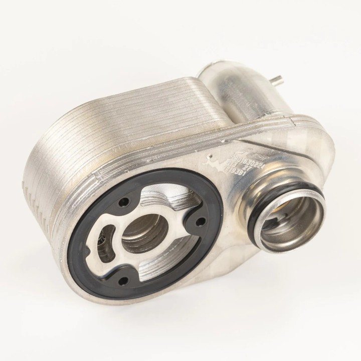 Echangeur de chaleur refroidisseur d'huile d'origine Fiat Ducato Type 250 2.3 REF 5801630224 - Access Auto 4x4