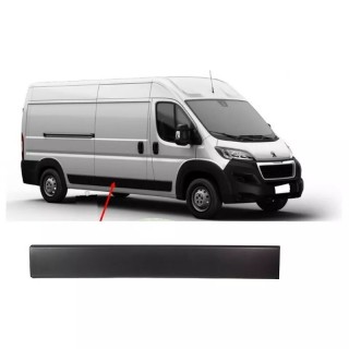 Baguette d'aile arriere droite apres porte Fiat Ducato type 250 / 251 long 3 de face Peugeot Boxer Citroen Jumper REF 735422921