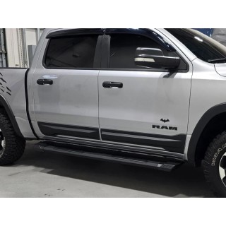 Baguette de porte RAM 1500 DT 2019 2023 DESIGN2 4 pieces modele Crew Cab