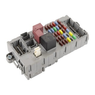 Boîte à fusibles origine Fiat Ducato Type 250 Citroën Jumper Peugeot Boxer  REF 1369571080