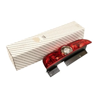 Feu arrière gauche avec partie électrique origine Fiat Doblo 2009+ avec double portes arrière Opel Combo 2012+ REF 51810674