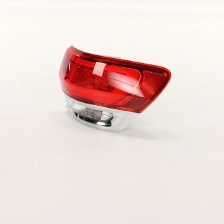 Feu arrière droit origine Jeep Grand Cherokee Type WK 2015 - 2018  REF K68110000AF