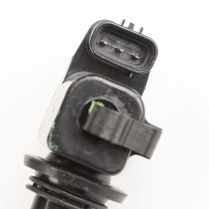 Bobine d'allumage Fiat 1.8 Barchetta Stilo Bravo Brava Lancia Lybra REF 46460582 - AccessAuto4x4 Bobine d'allumage Fiat 1.8 Barchetta Stilo Bravo Brava Lancia Lybra REF 46460582 - AccessAuto4x4