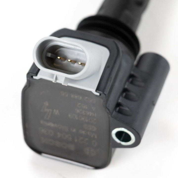 Bobine d'allumage Fiat Bravo Grande Punto Evo 1.4TB Alfa Romeo Giulietta Lancia Delta REF 55229959 - AccessAuto4x4 Bobine d'allumage Fiat Bravo Grande Punto Evo 1.4TB Alfa Romeo Giulietta Lancia Delta REF 55229959 - AccessAuto4x4