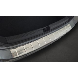 SEUIL DE COFFRE SKODA SUPERB BERLINE 2024 AUJOURD'HUI INOX POLI