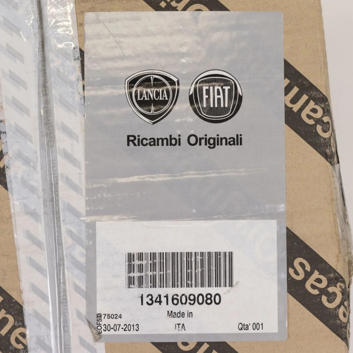 Fusée d'essieu avant gauche avec ABS Fiat Ducato type 230 / 244 15 p Fusée d'essieu avant gauche avec ABS Fiat Ducato type 230 / 244 15 p