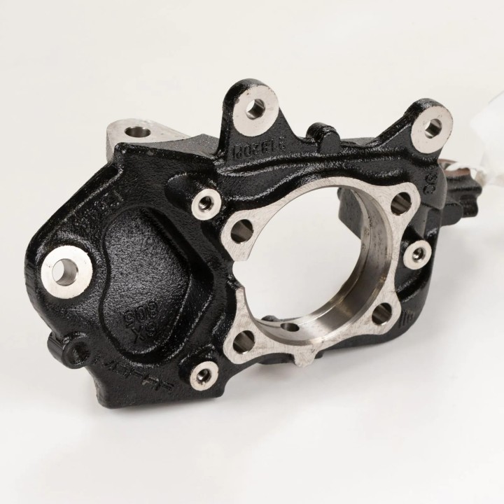 Fusée arriere gauche origine Fiat 500X 2015+ 4x2 Jeep Renegade  2014+ Fusée arriere gauche origine Fiat 500X 2015+ 4x2 Jeep Renegade  2014+