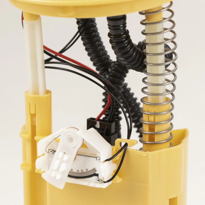 Pompe d'Alimentation Fiat 500 2007+  Fiat Panda 2010-2012 Pompe d'Alimentation Fiat 500 2007+  Fiat Panda 2010-2012