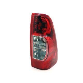 Feu arriere droit Isuzu D-Max 2007 2012 REF 8973746652