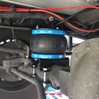 KIT Suspension Pneumatique Arriere pour IVECO DAILY 35S 2000 AUJOURD'HUI avec Compresseur