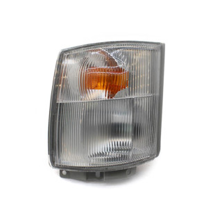 Feu angle gauche TOYOTA DYNA 2001 2013 REF 81621-25021