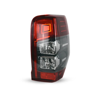 Feu arrière droit MITSUBISHI L200 2019 2026 REF 8330B210
