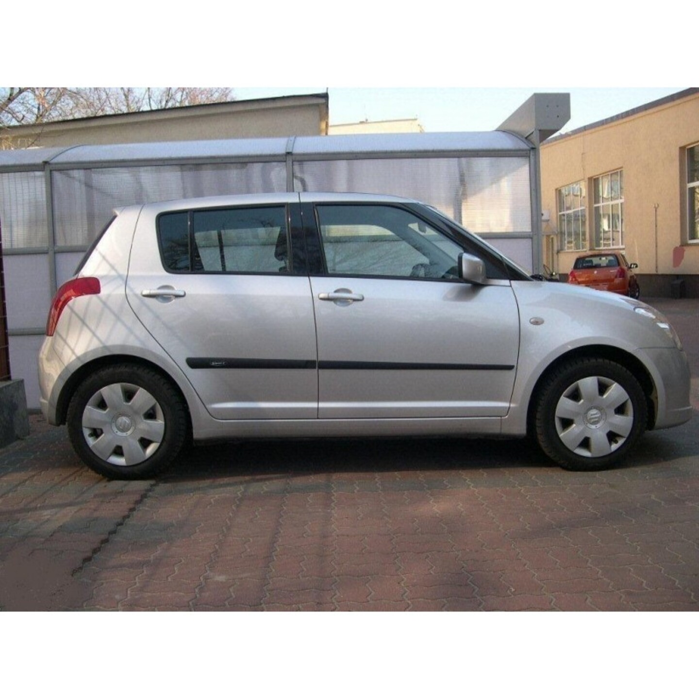 Protection De Seuil De Porte En Acier Inoxydable Suzuki Swift